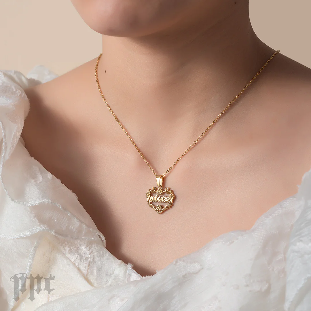 ATZ Royal Hearts Necklace - Image 4