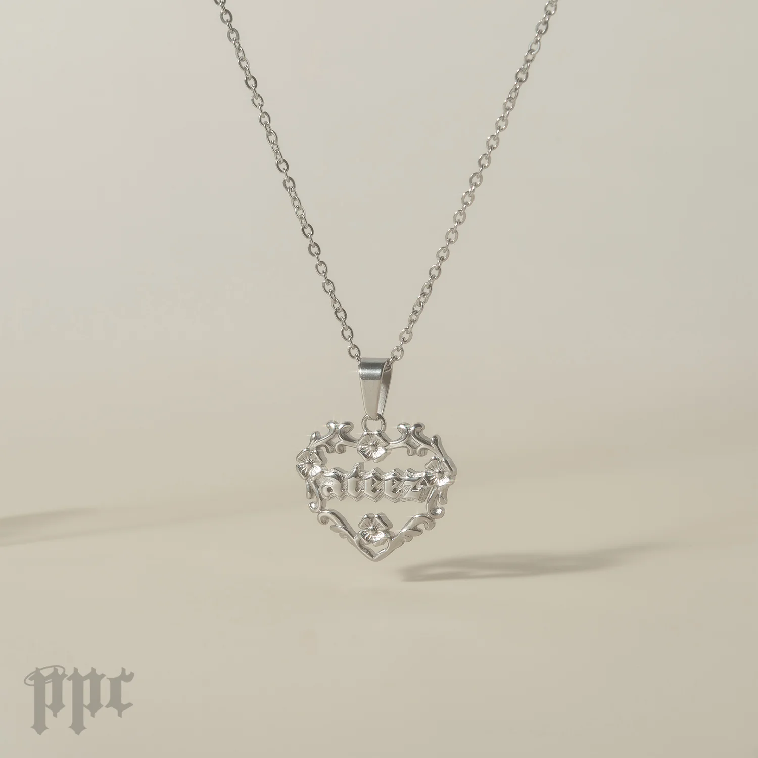 ATZ Royal Hearts Necklace - Image 9