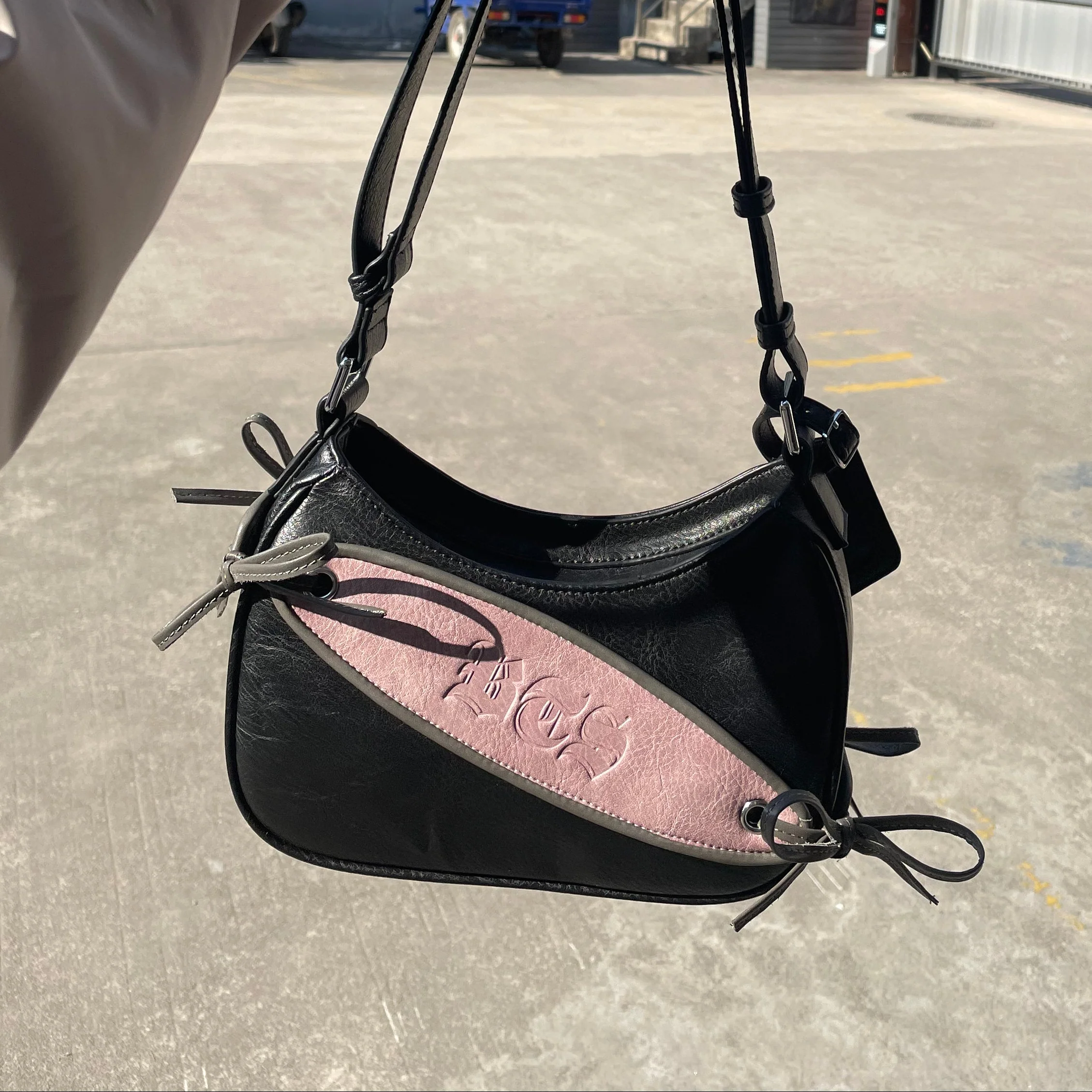 BTS Icon-Patch Purse [PRE-ORDER] - Image 6