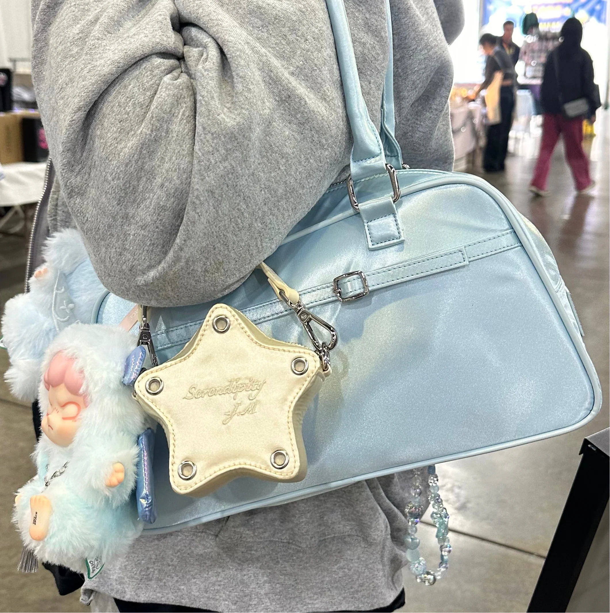 Serendipity Satin Star Pouch - Image 9